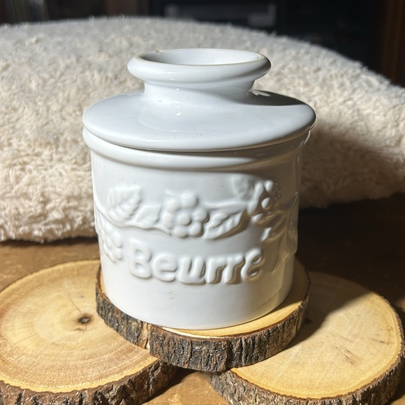 The Original Butter Bell crock 2006 by L. Tremain, Inc. white ceramic - Picture 2 of 5